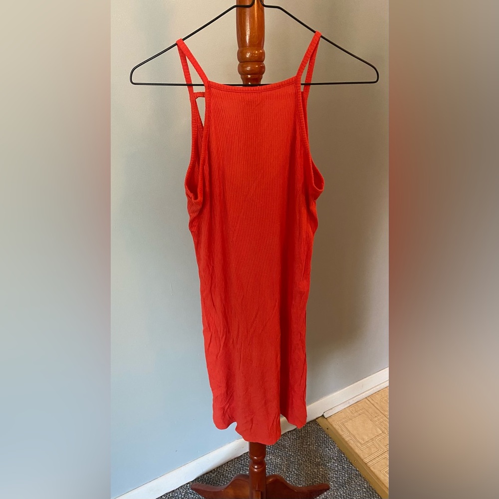 Red/orange MIDI body on dress